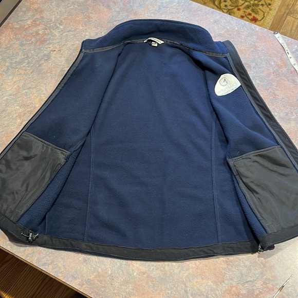 EUC Ladies Large Port Authority Fleece Vest - Picture 9 of 11